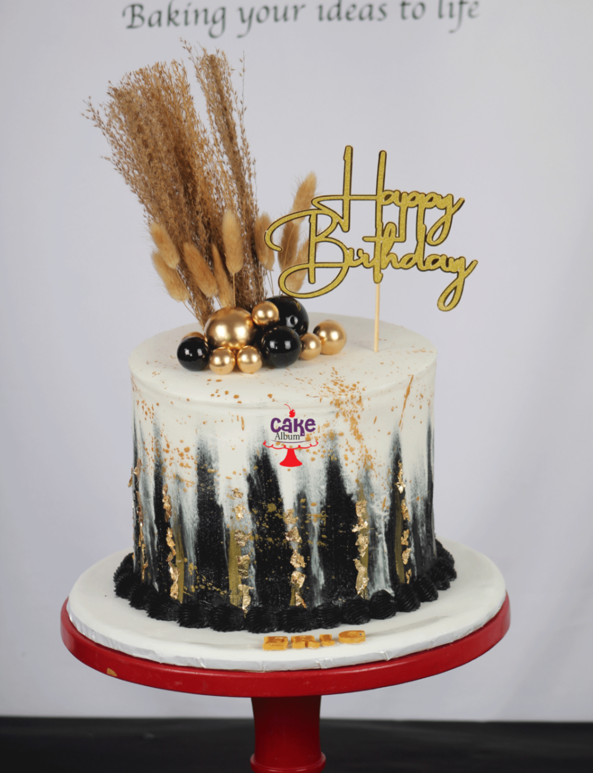 Black & Gold Pampas