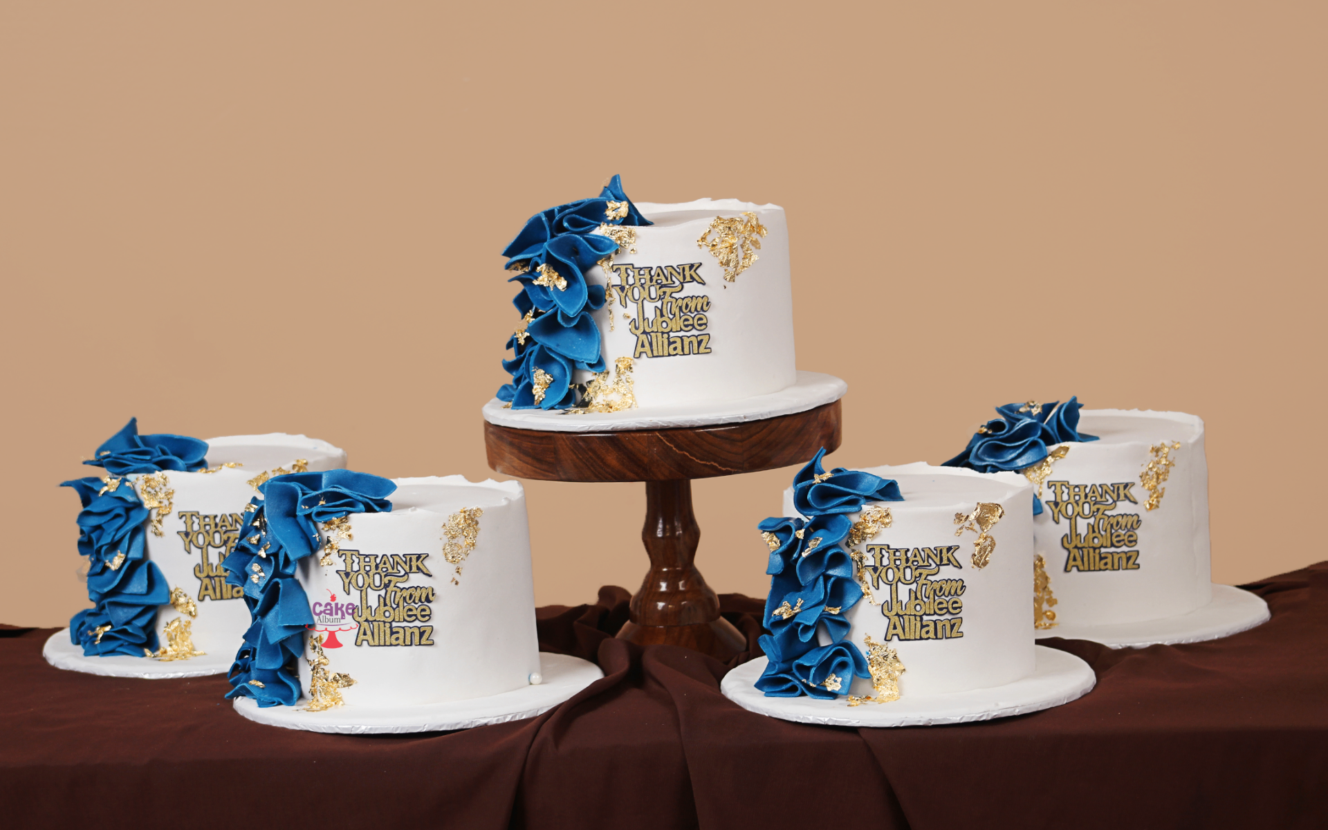 Jubilee Allianz White Bloom Set