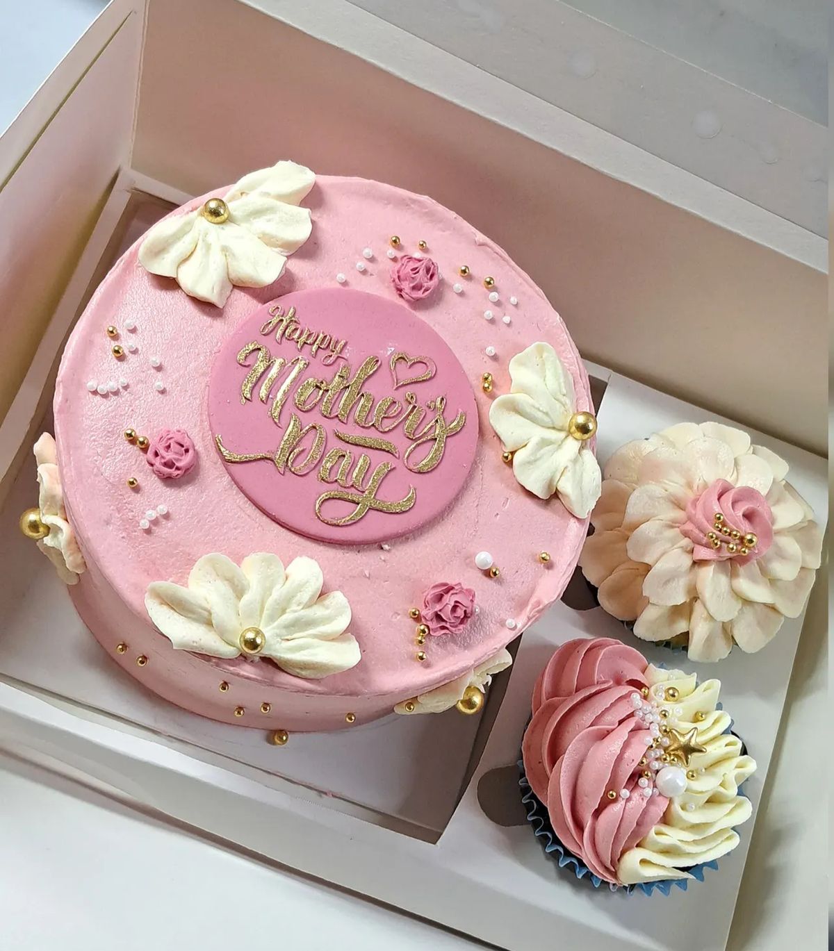 Mother's Day Cake & Cupcake Box