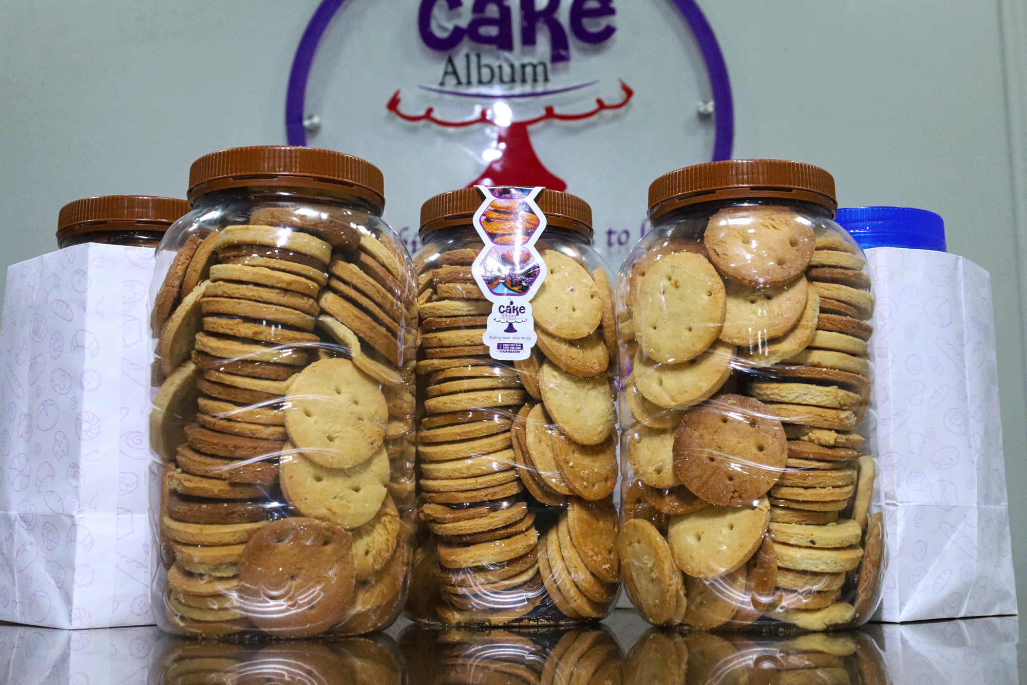 Classic Cookie Jars Trio