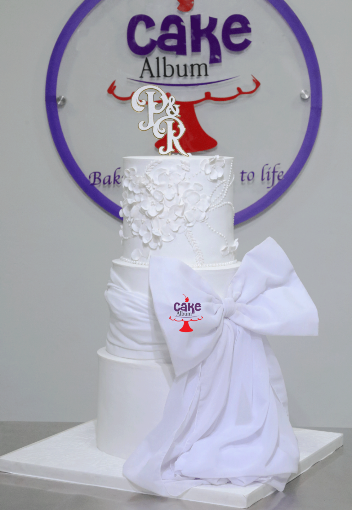P&R Couture Bow